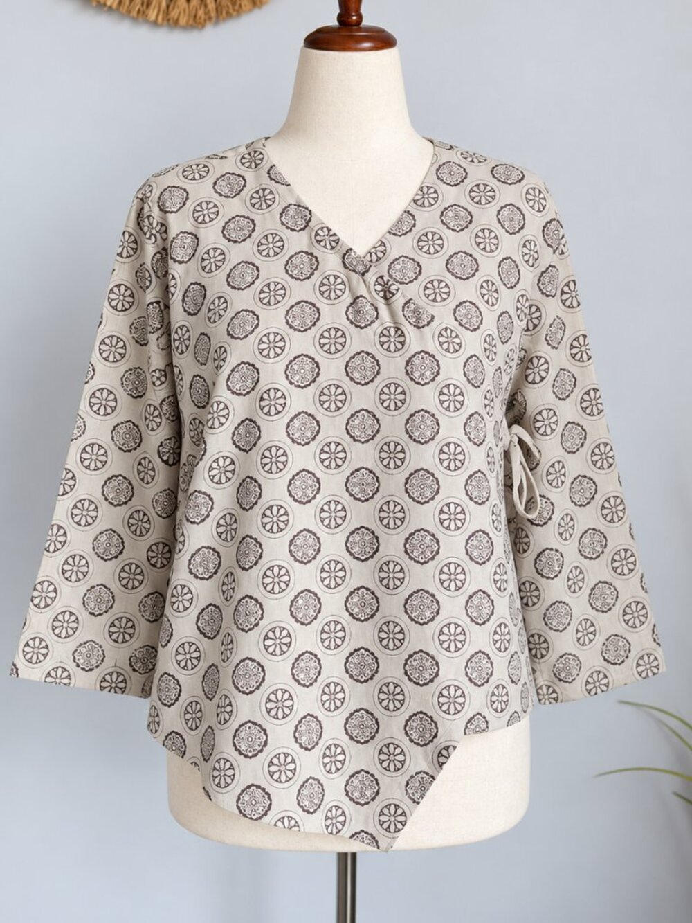 bryn Walker Maya Linen Asymmetric Tan Wrap Top Medallion Block Print Shirt Small